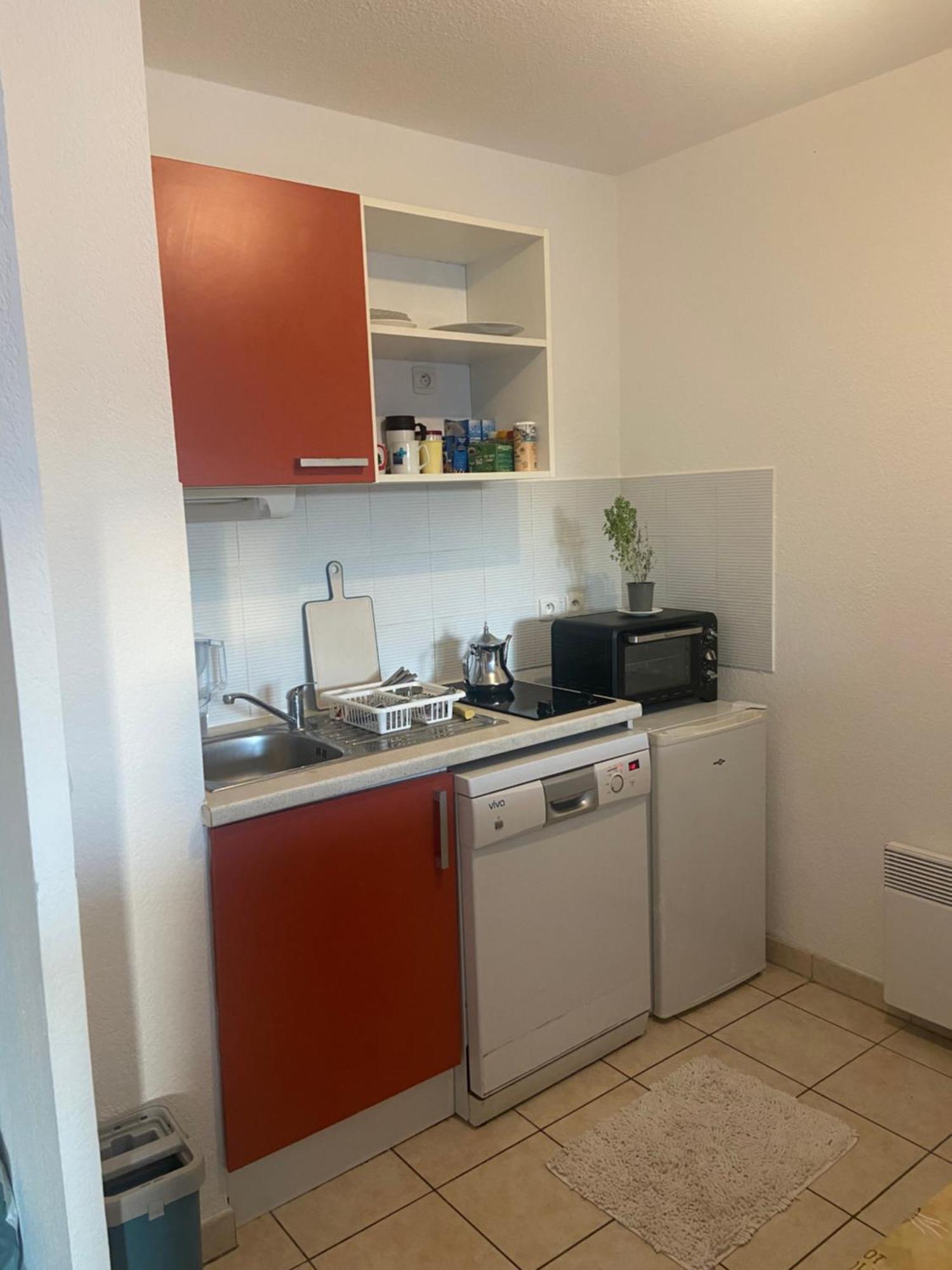 Apparemment Lumineux Proche De La Mer Apartment เบซิเยร์ ภายนอก รูปภาพ